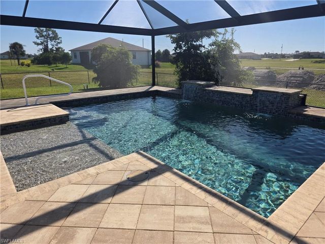 4204 NW 39th ST, Cape Coral, FL 33993