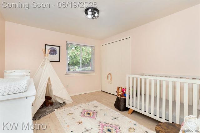 839 Dressler Lane, Rochester Hills, MI 48307