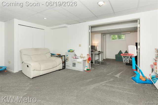 839 Dressler Lane, Rochester Hills, MI 48307