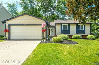 839 Dressler Lane, Rochester Hills, MI 48307