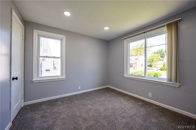 19 Wellworth Place, Cheektowaga, NY 14225