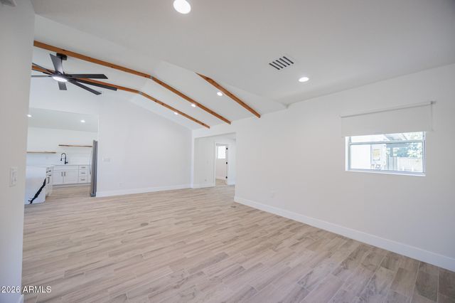 6828 N 10TH Avenue, Phoenix, AZ 85013