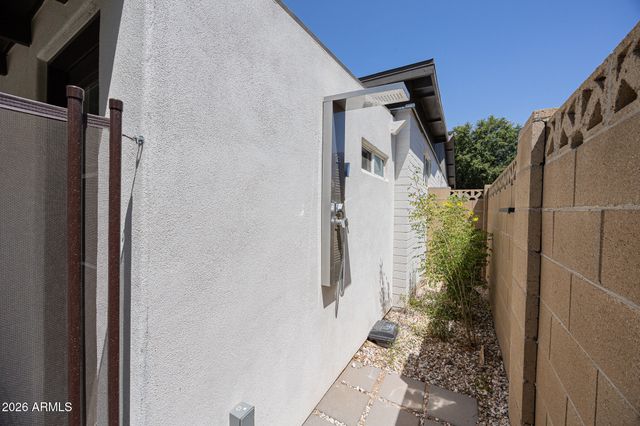 6828 N 10TH Avenue, Phoenix, AZ 85013