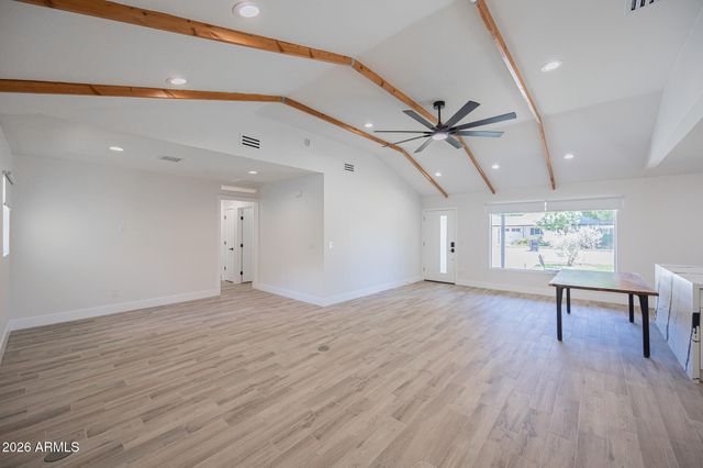 6828 N 10TH Avenue, Phoenix, AZ 85013
