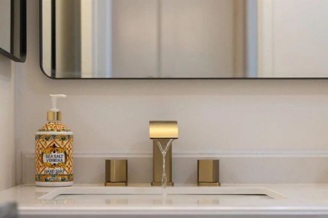 17417 Plaza Sonada, San Diego, CA 92128