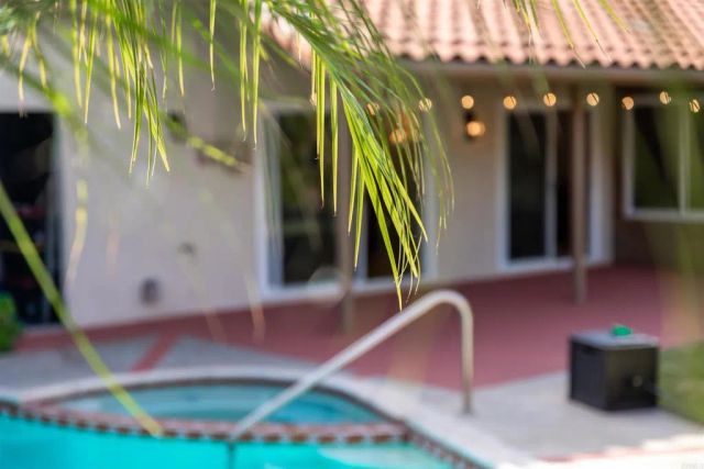 17417 Plaza Sonada, San Diego, CA 92128