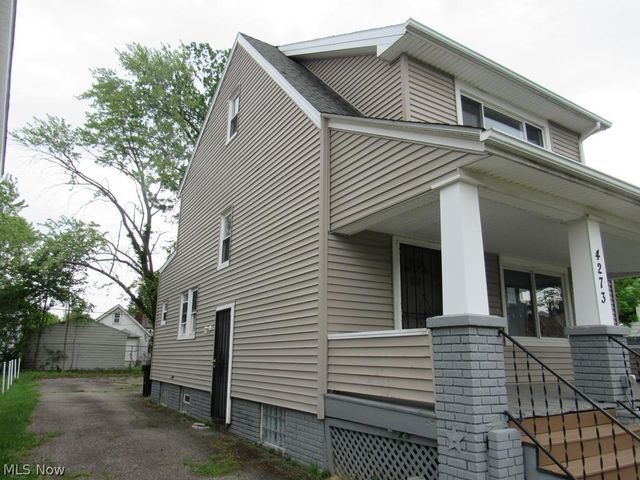 4273 E 136, Cleveland, OH 44105