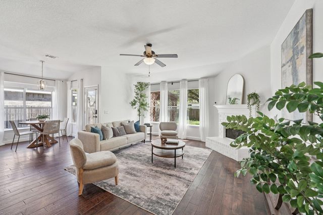 2220 Kerr TRL, Cedar Park, TX 78613