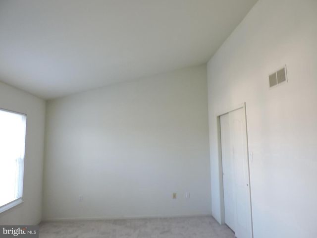 5502 CONSTITUTION CT, North Wales, PA 19454