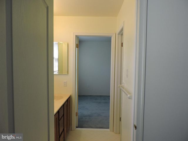 5502 CONSTITUTION CT, North Wales, PA 19454