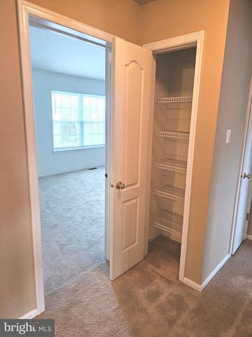 5502 CONSTITUTION CT, North Wales, PA 19454