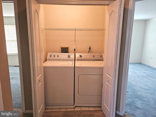 5502 CONSTITUTION CT, North Wales, PA 19454