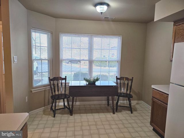 5502 CONSTITUTION CT, North Wales, PA 19454