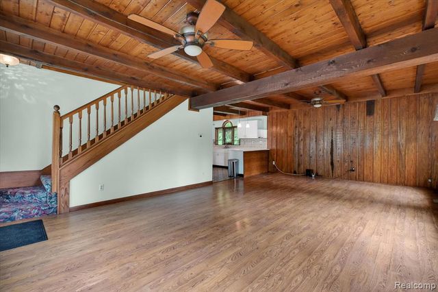 41303 Harris Road, Belleville, MI 48111