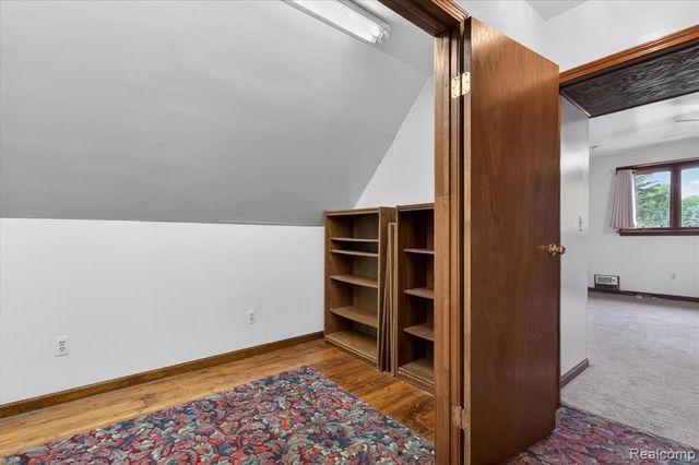 41303 Harris Road, Belleville, MI 48111