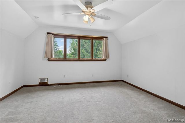41303 Harris Road, Belleville, MI 48111