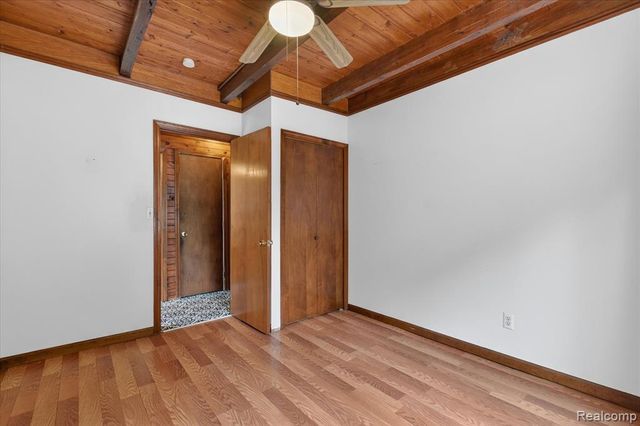 41303 Harris Road, Belleville, MI 48111