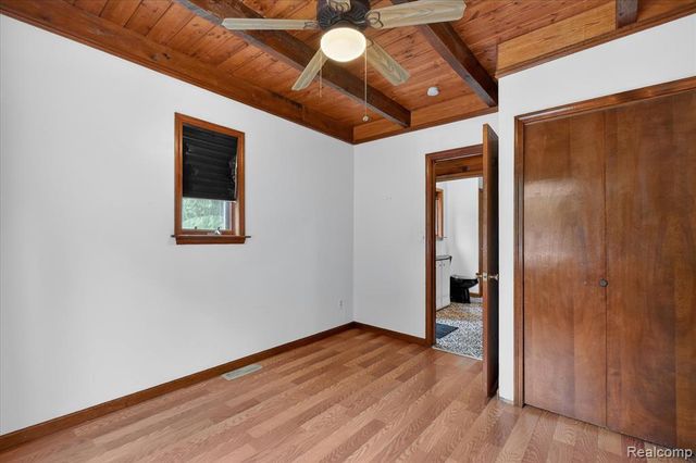 41303 Harris Road, Belleville, MI 48111