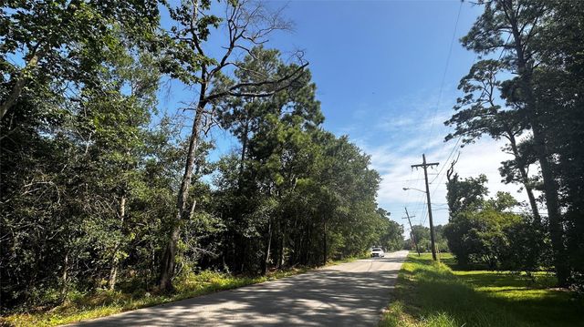 20-B Barrett Rd, Beaumont, TX 77708