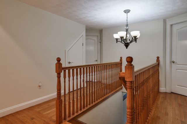 202 Boston Post Rd, Wayland, MA 01778
