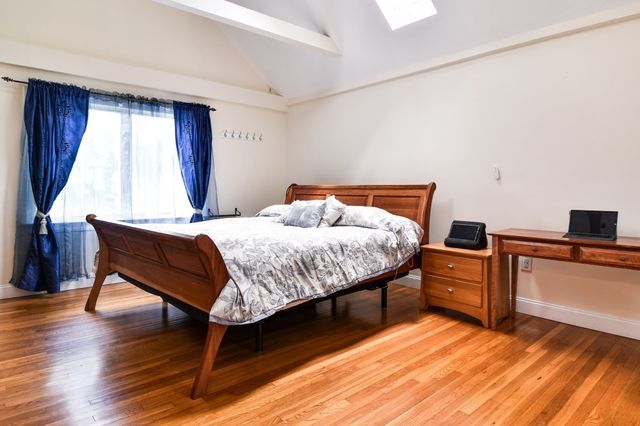 202 Boston Post Rd, Wayland, MA 01778