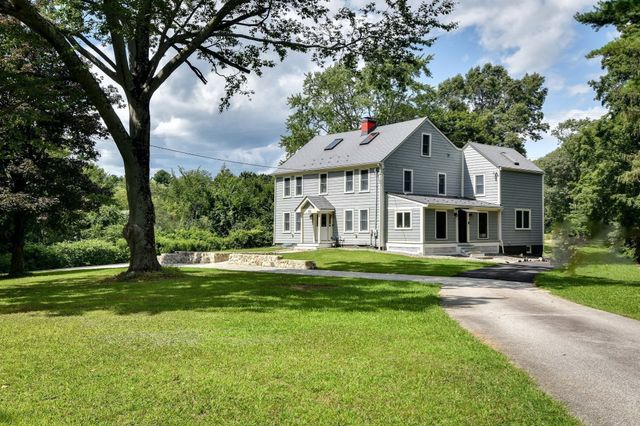 202 Boston Post Rd, Wayland, MA 01778