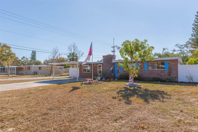 4102 W FAIRVIEW HEIGHTS, Tampa, FL 33616