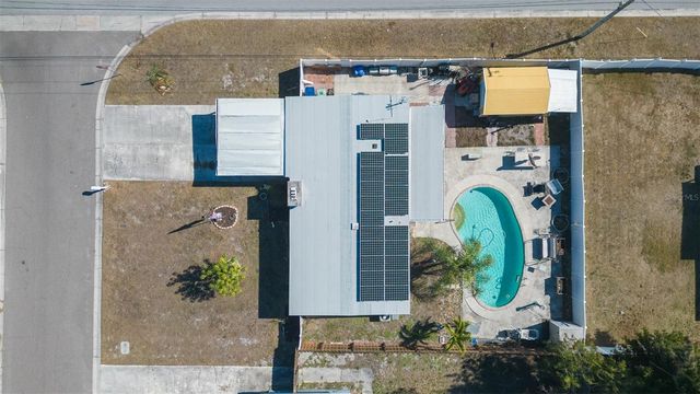 4102 W FAIRVIEW HEIGHTS, Tampa, FL 33616