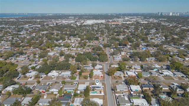 4102 W FAIRVIEW HEIGHTS, Tampa, FL 33616
