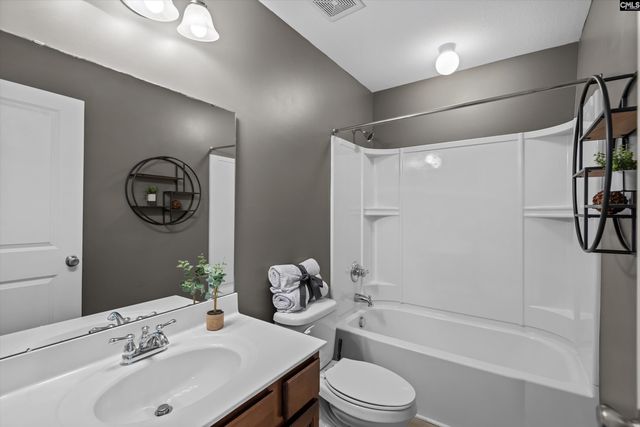 206 Penwood Lane, Lexington, SC 29072