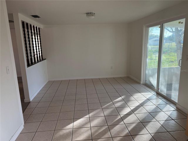 6039 20TH STREET, Zephyrhills, FL 33542