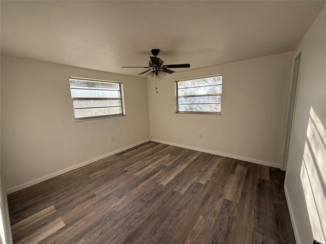 6039 20TH STREET, Zephyrhills, FL 33542