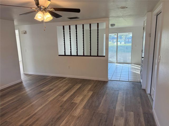 6039 20TH STREET, Zephyrhills, FL 33542