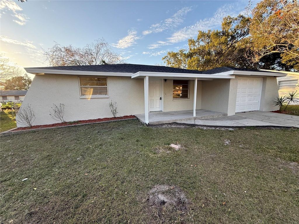 6039 20TH STREET, Zephyrhills, FL 33542