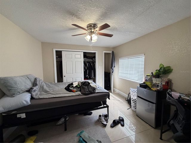 2926 W SAINT JOHN STREET, Tampa, FL 33607