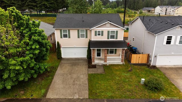 8422 175th Street Ct E, Puyallup, WA 98375