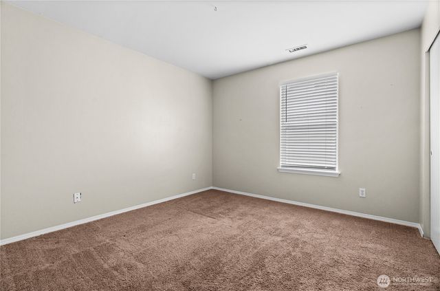 8422 175th Street Ct E, Puyallup, WA 98375