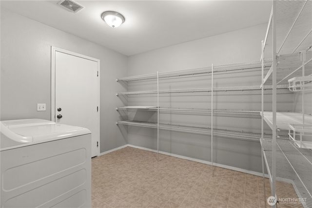 8422 175th Street Ct E, Puyallup, WA 98375