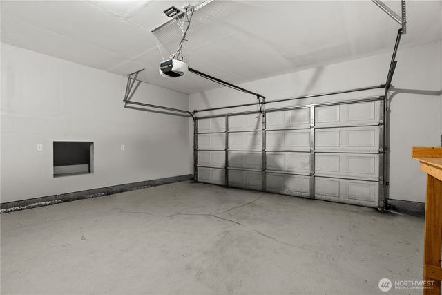 8422 175th Street Ct E, Puyallup, WA 98375