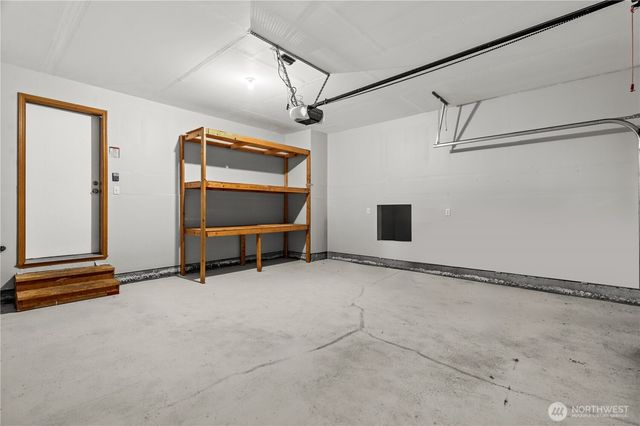 8422 175th Street Ct E, Puyallup, WA 98375