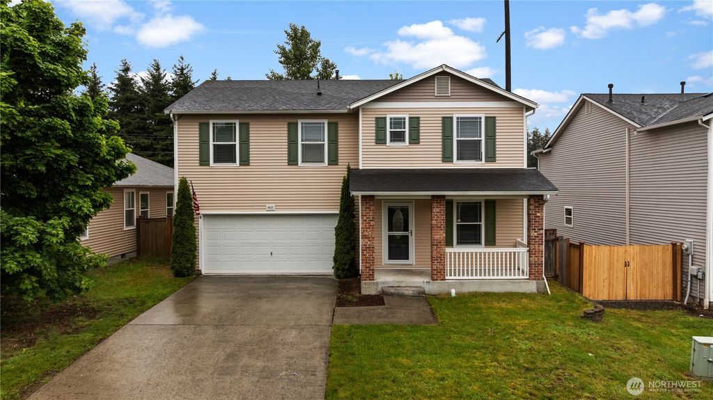 8422 175th Street Ct E, Puyallup, WA 98375
