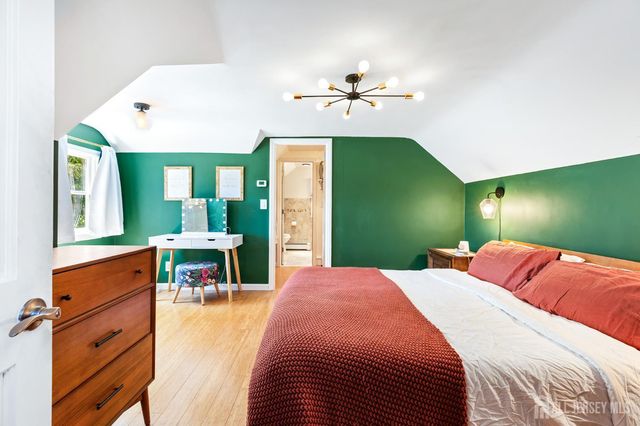 817 Dunellen Avenue, Dunellen, NJ 08812