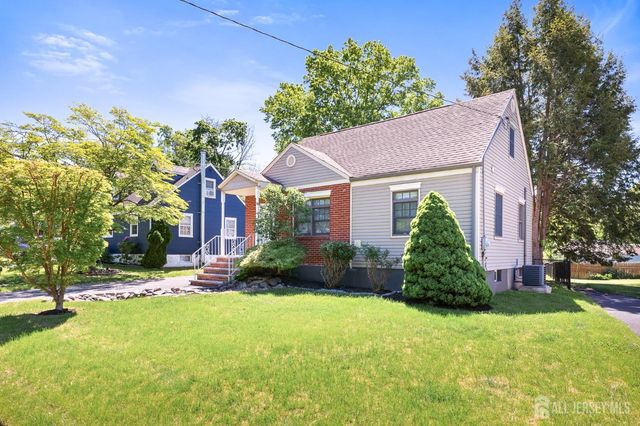 817 Dunellen Avenue, Dunellen, NJ 08812
