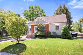 817 Dunellen Avenue, Dunellen, NJ 08812