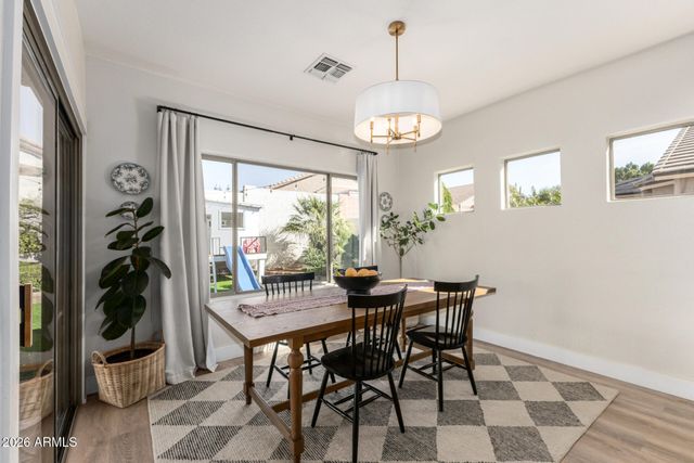 8942 E HOBART Street, Mesa, AZ 85207