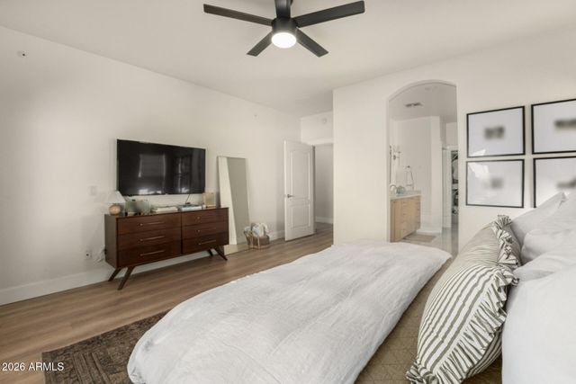 8942 E HOBART Street, Mesa, AZ 85207