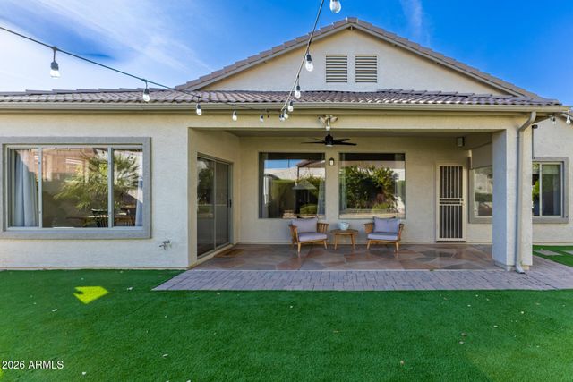 8942 E HOBART Street, Mesa, AZ 85207