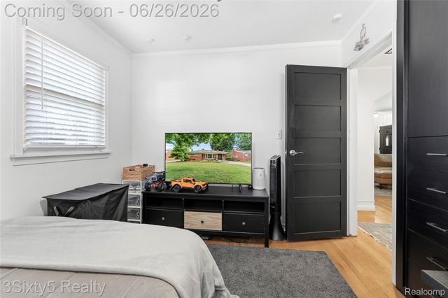 28717 Westfield Street, Livonia, MI 48150