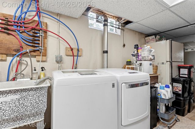 28717 Westfield Street, Livonia, MI 48150