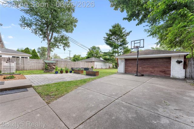 28717 Westfield Street, Livonia, MI 48150